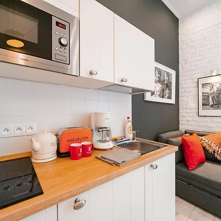 Revelton 아파트호텔