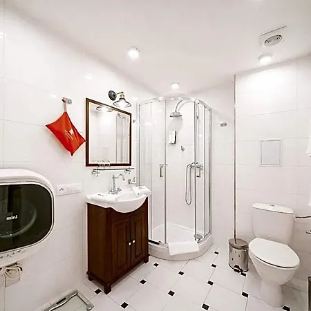 Aparthotel Revelton 4*
