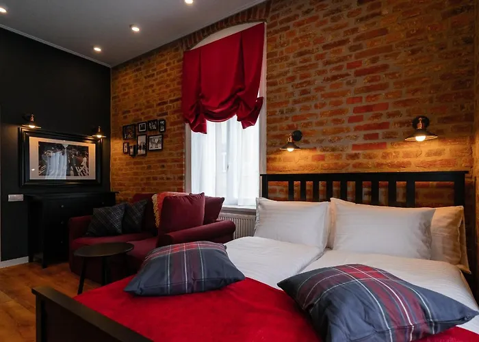 Revelton Aparthotel 4*