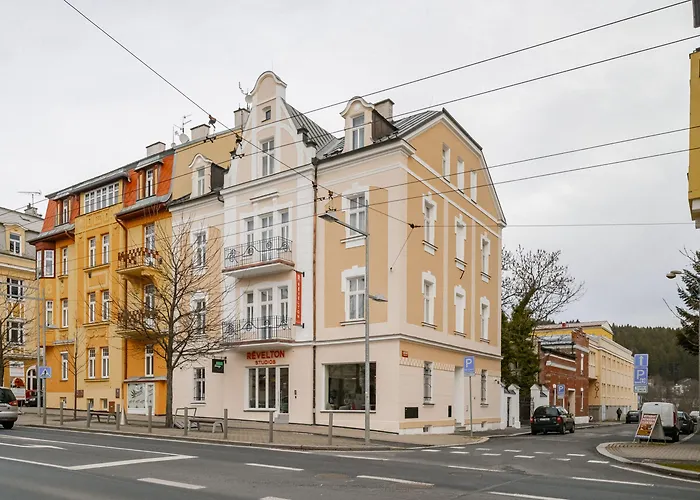 Revelton Ξενοδοχείο με διαμερίσματα Mariánské Lázně
